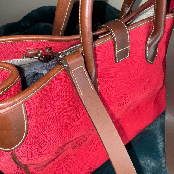 Dooney & Bourke Purse Tote Canvas & Leather LOGO Monogram D&B Red Purse Bag - Picture 10 of 14